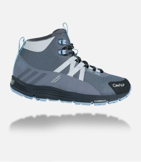 All-season Hiking shoes - Ultrashell membrane & Vibram outsole