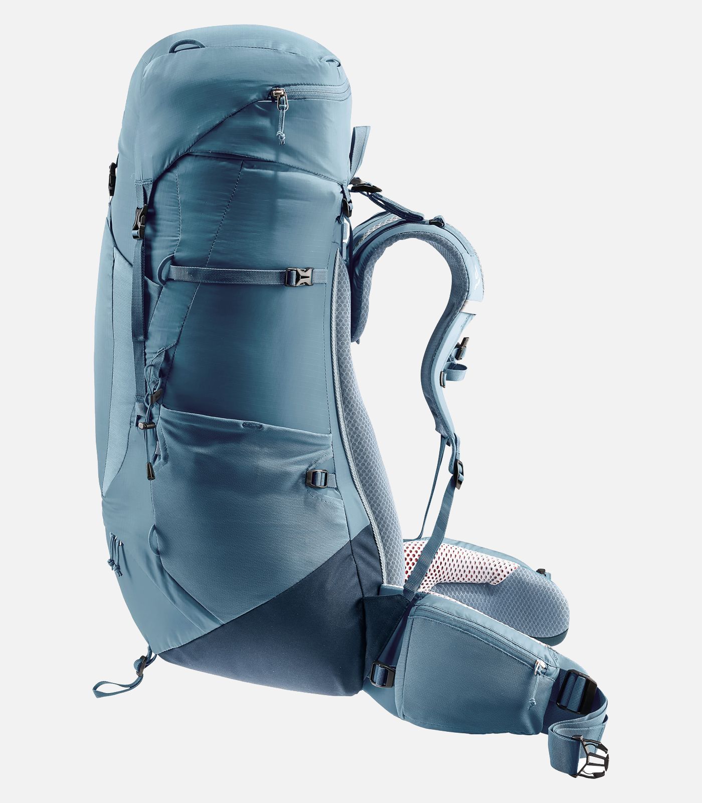 Zaino da trekking Deuter della linea AIRCONTACT LITE.