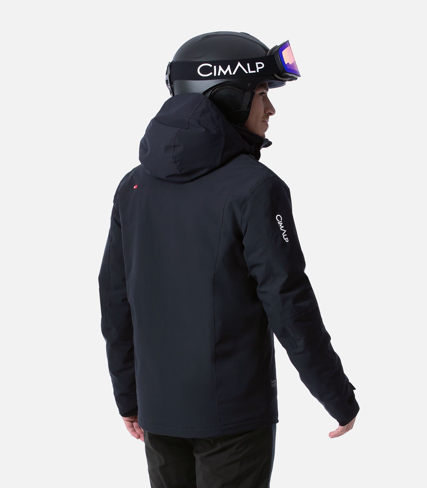 Technical ski clearance jacket