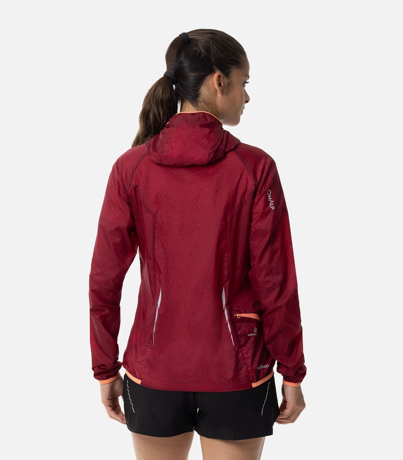 Veste coupe-vent et ultra-légère