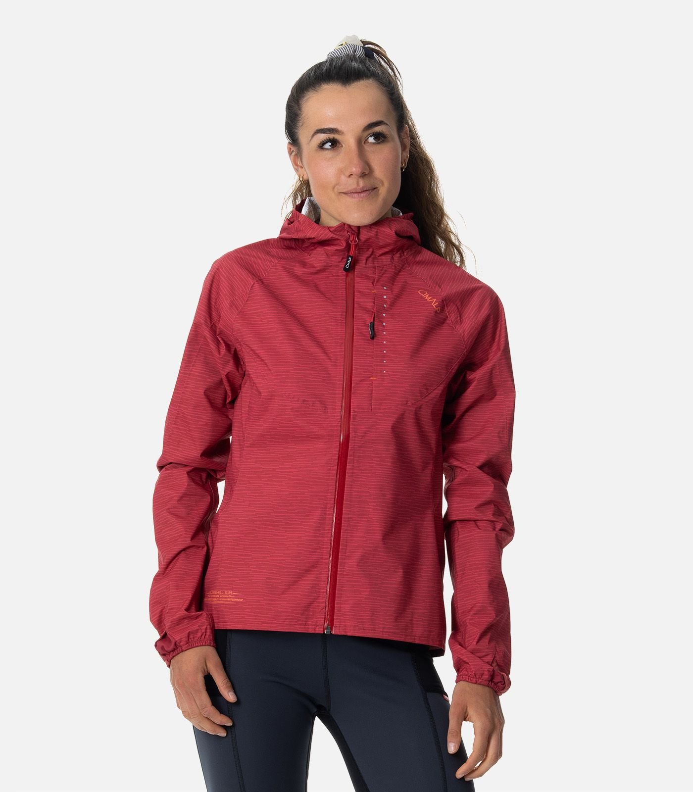 Chaqueta de trail running impermeable y transpirable