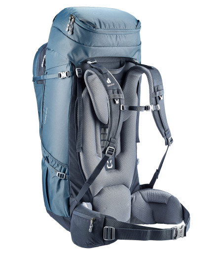 Mochila de viaje y mochila de trekking DEUTER
