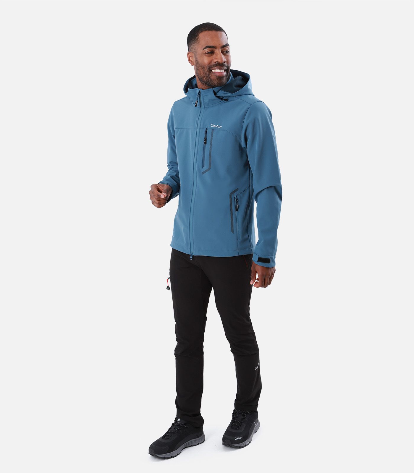 Chaqueta softshell de 3 capas con capucha
