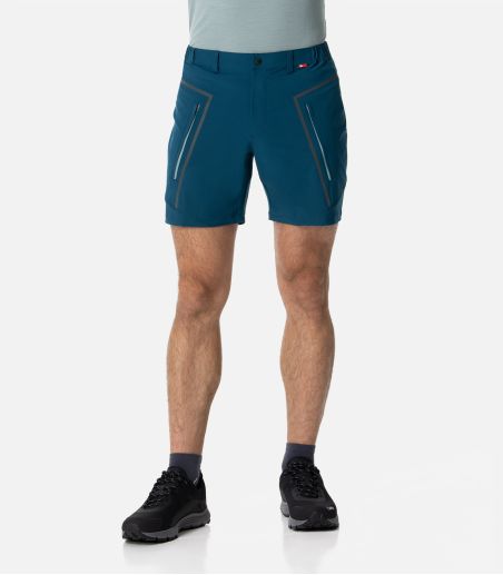 Superleichte, elastische Funktionsshorts