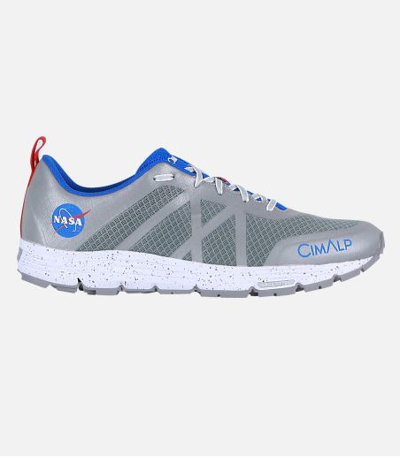 Chaussures dynamiques avec semelle VIBRAM®