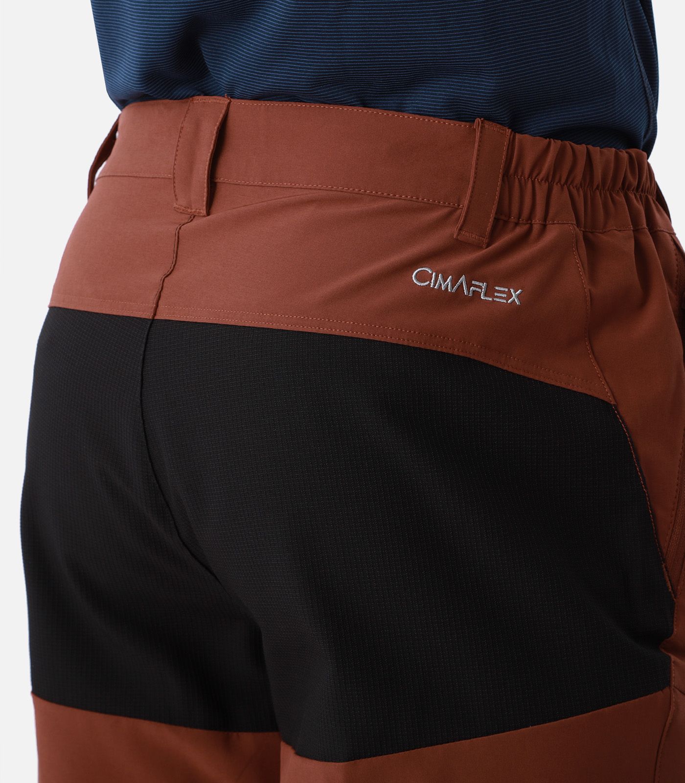 Short medio y elástico con refuerzos