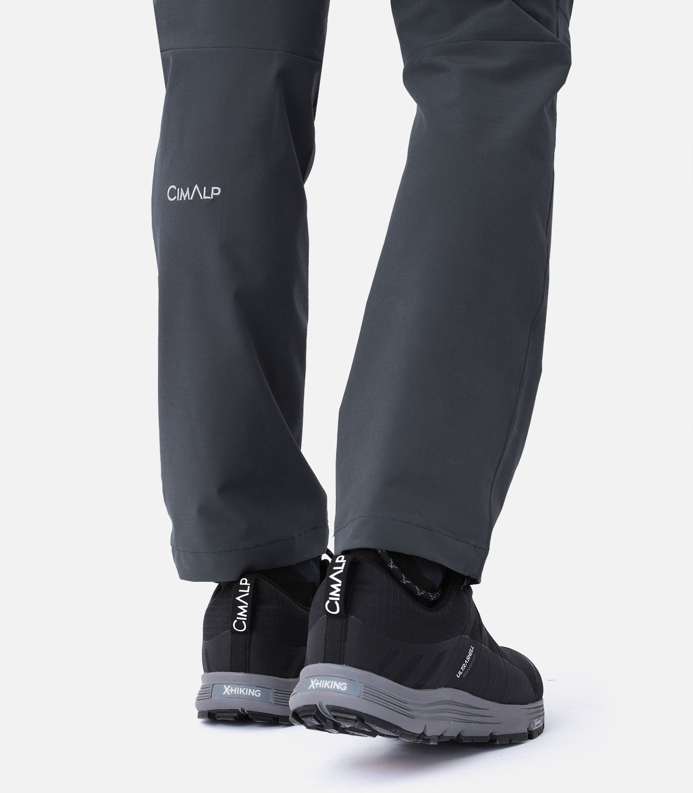 Pantalón de senderismo ligero y elástico