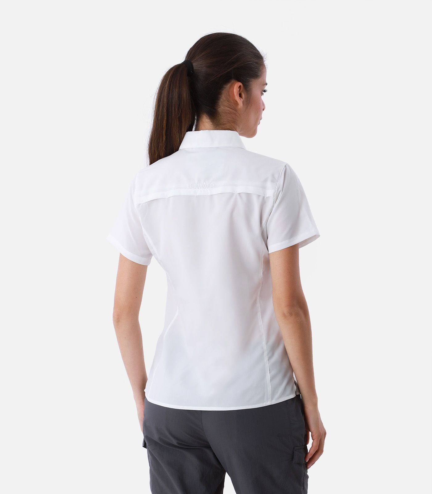 Chemise manches courtes en tissus anti-moustiques