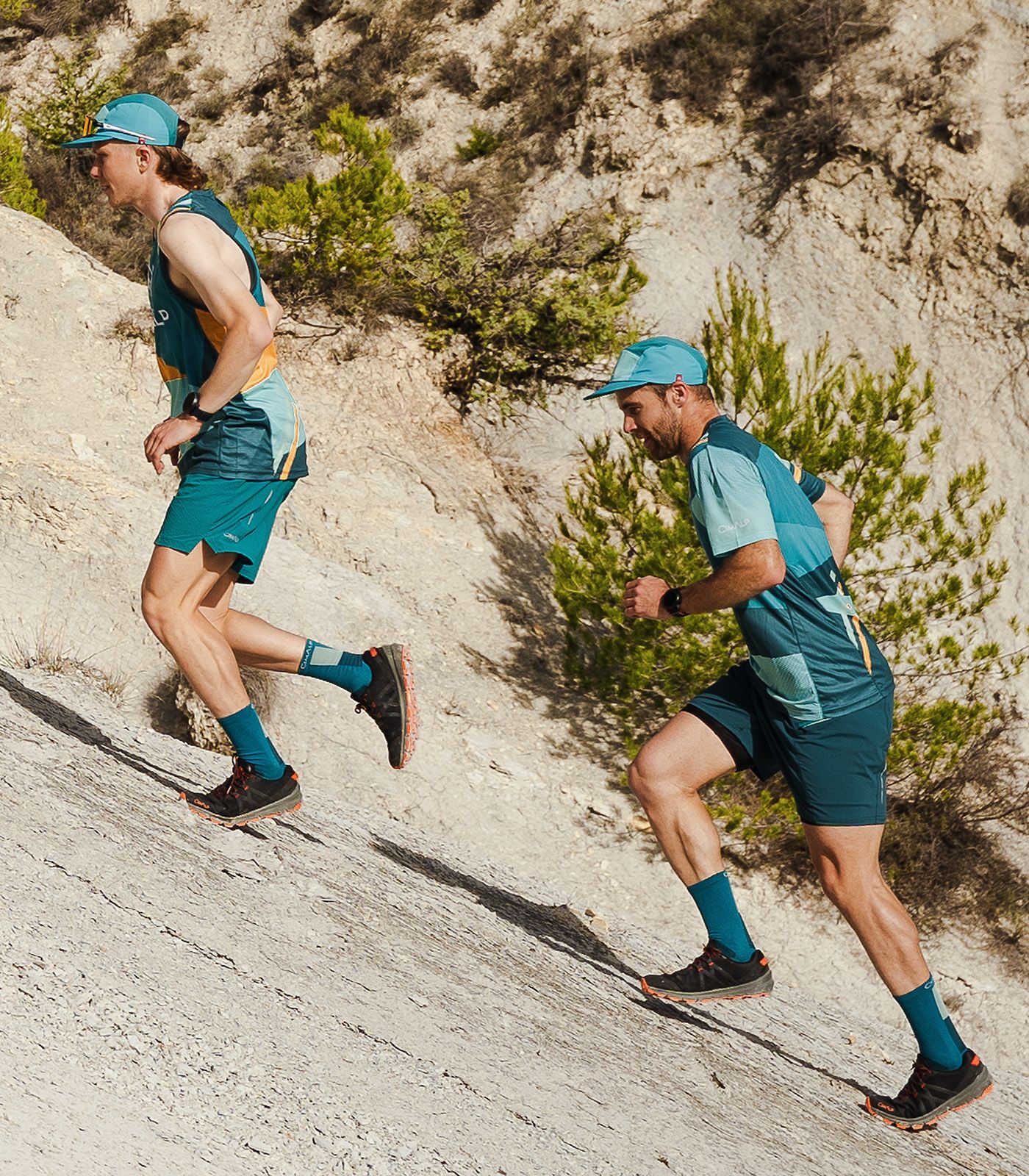 Short de trail avec ceinture multi-poches
