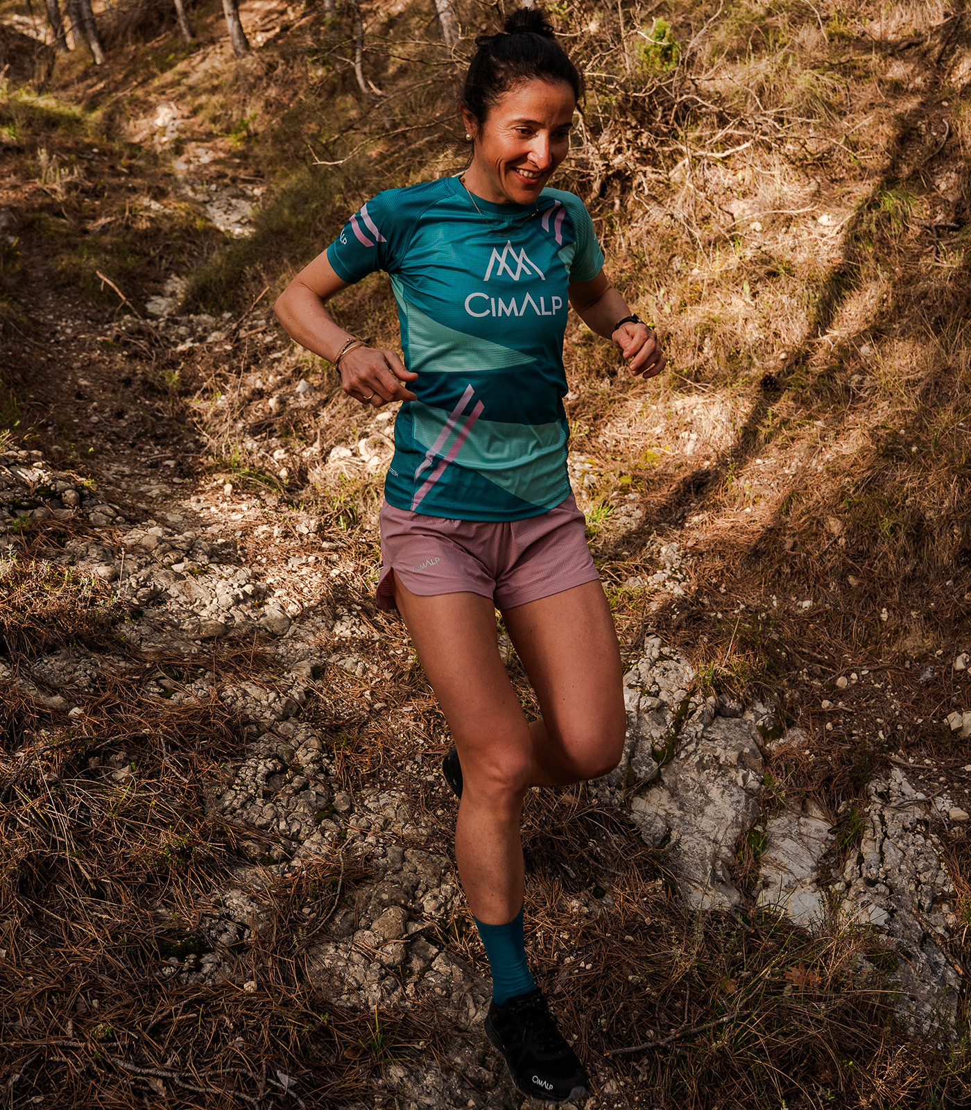 Kurze Trailrunning-Hose für Damen | CIMALP®
