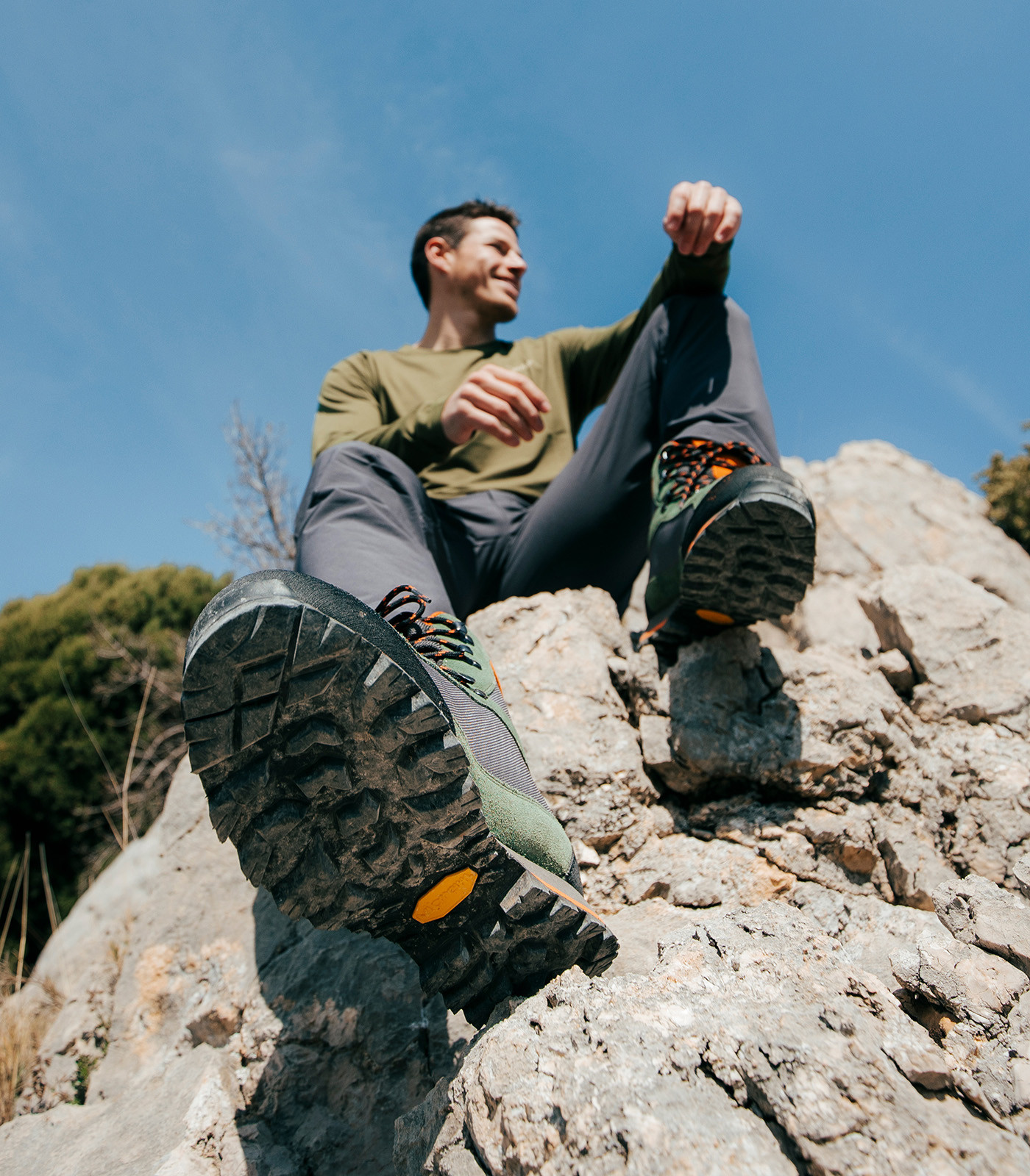 Botas de montaña impermeables con suela Vibram®