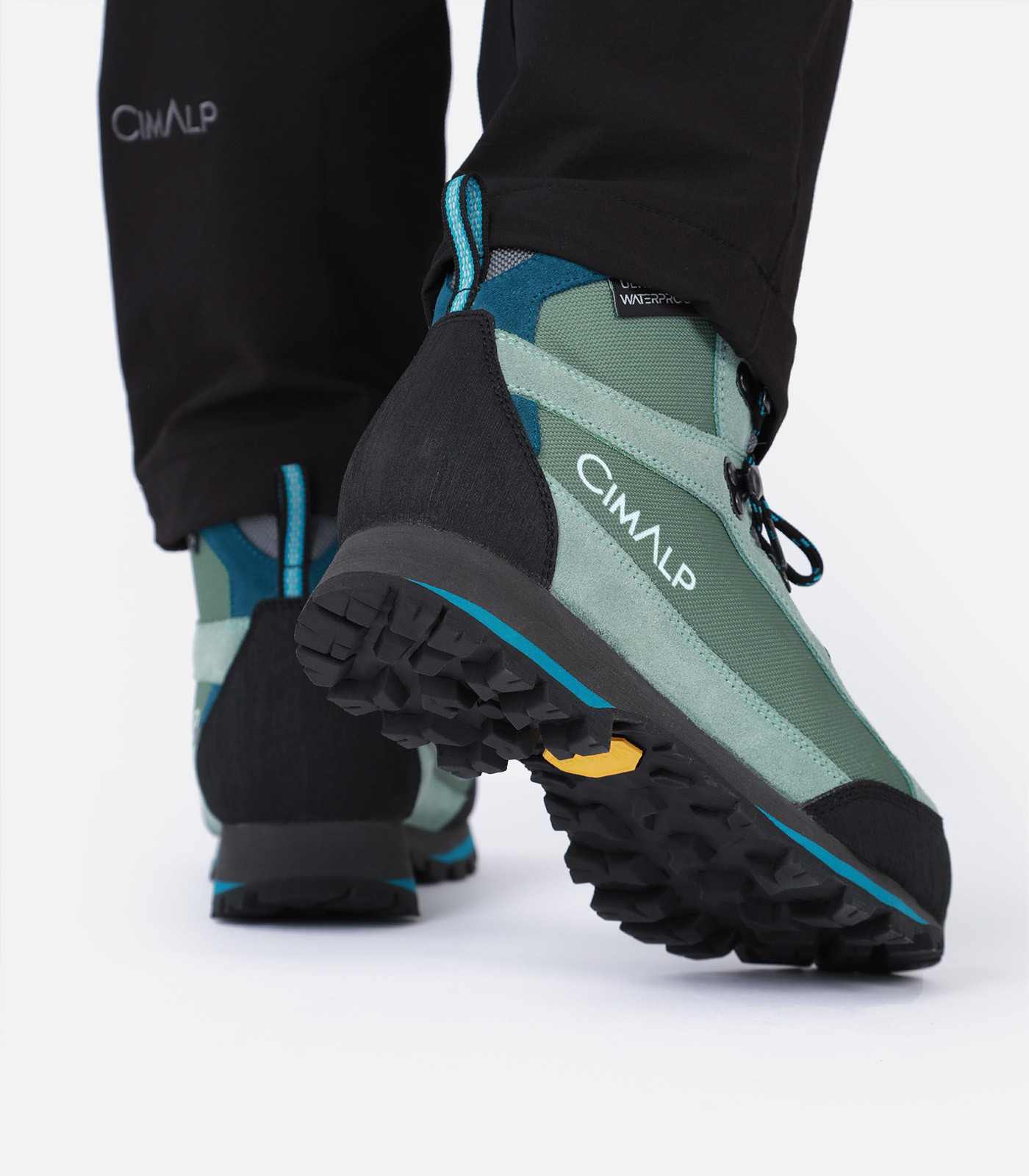 Wasserdichte Trekking-Schuhe mit Vibram®-Sohle