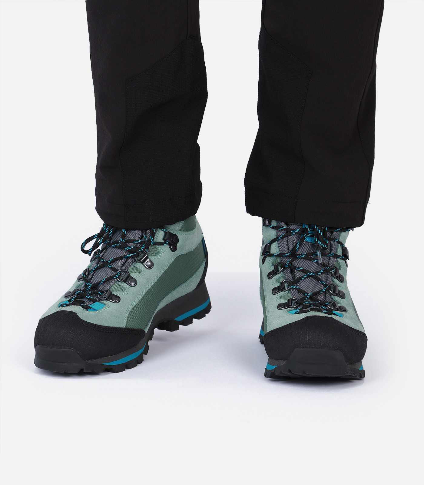 Wasserdichte Trekking-Schuhe mit Vibram®-Sohle