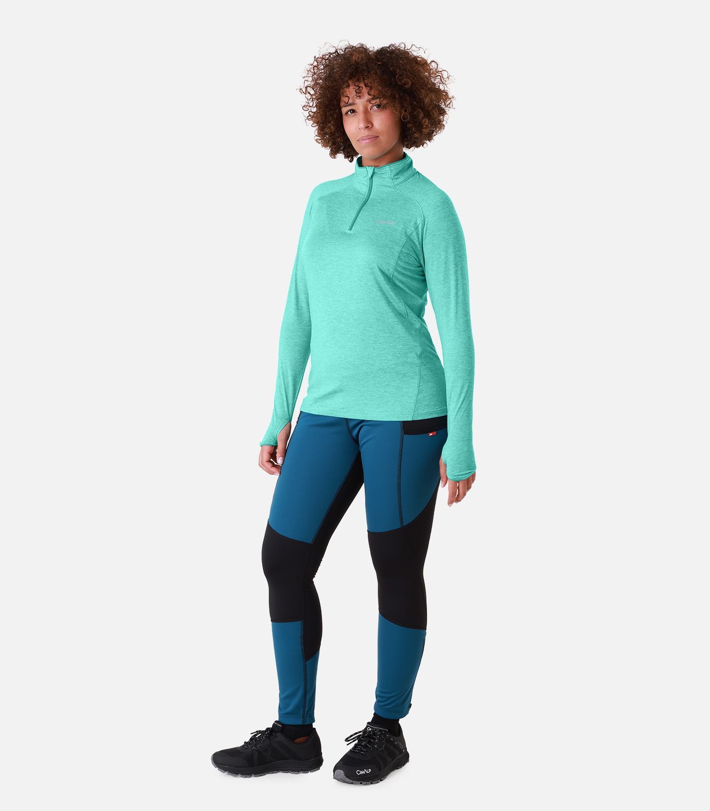 Camiseta térmica de alto rendimiento con cuello con cremallera