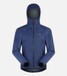 Veste de randonnée avec membrane imperméable