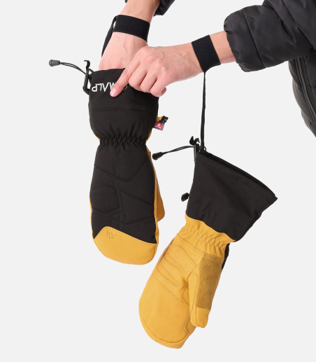 Waterproof Mittens for Extreme Cold
