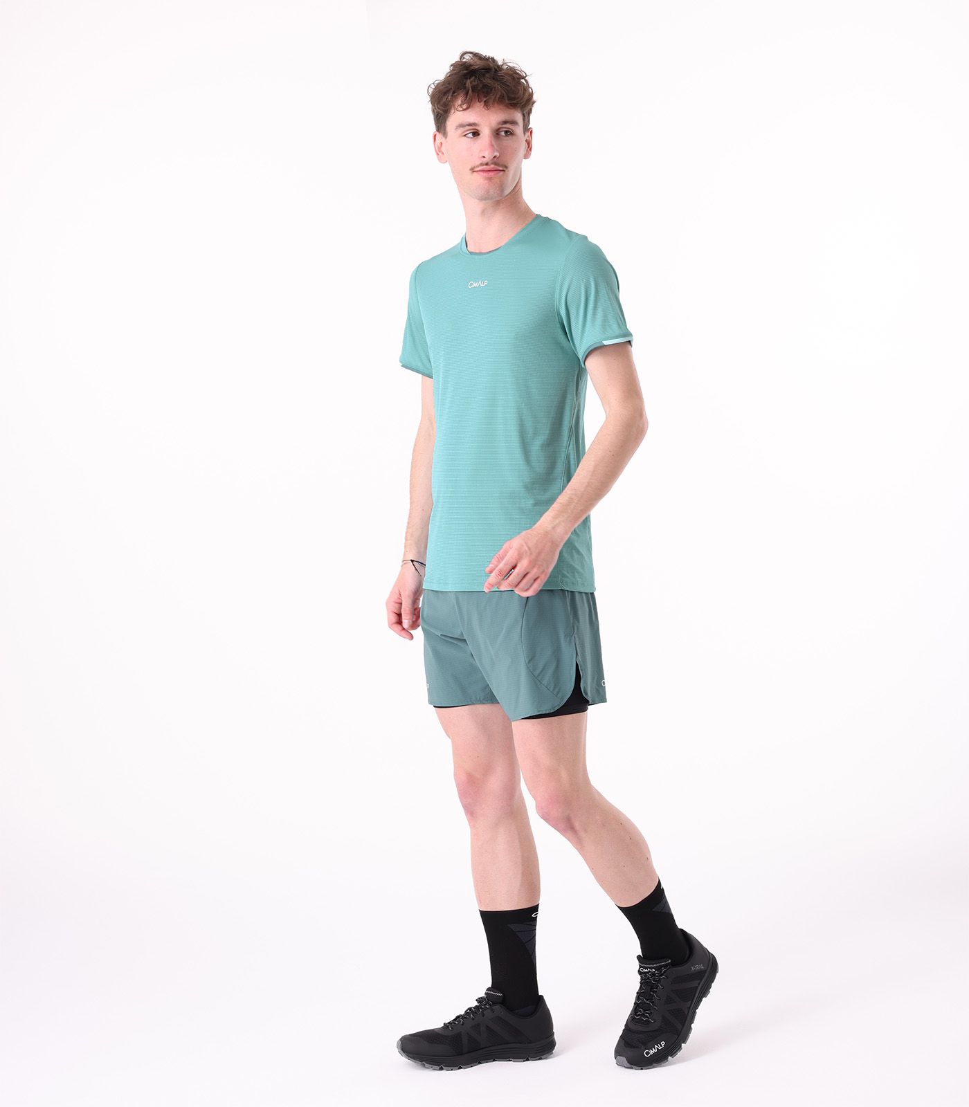 Short de trail running ultraligero con cintura múltiples bolsillos